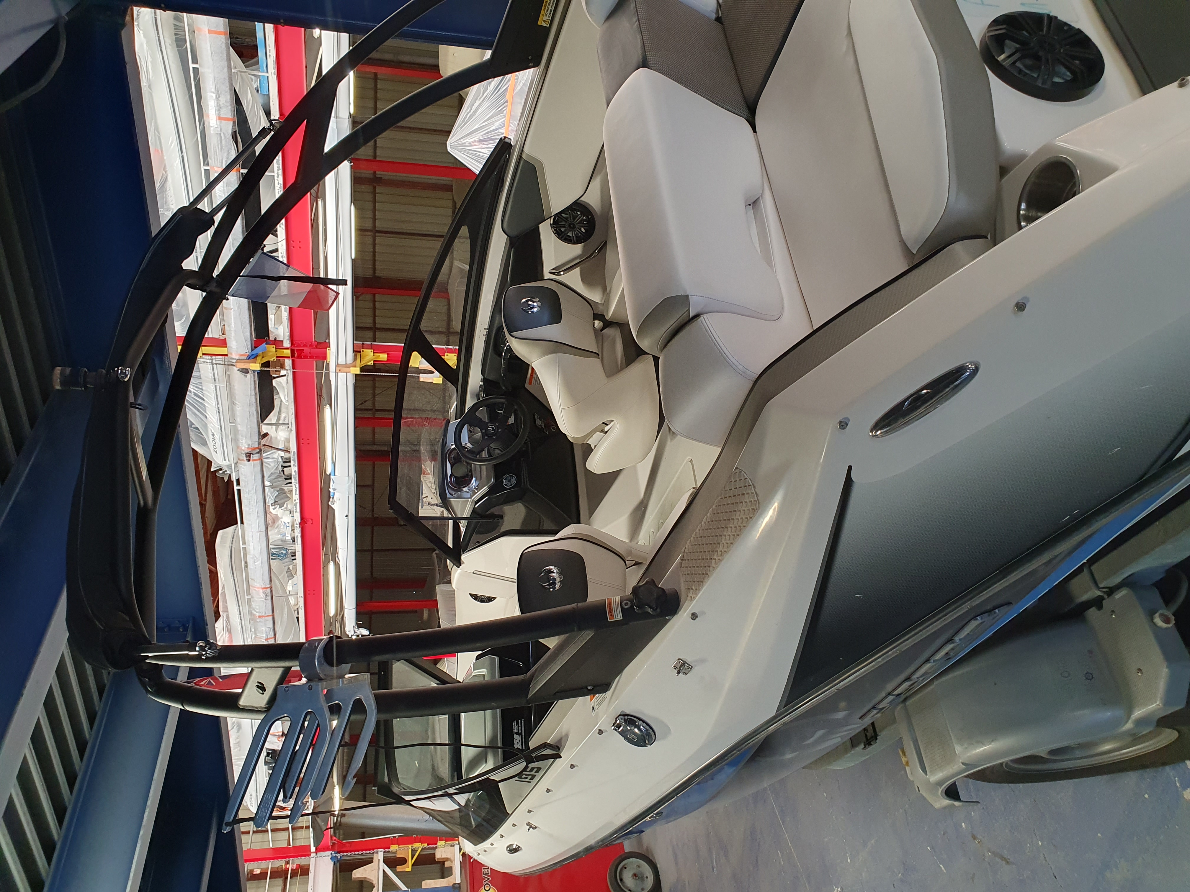 slider 1 Scarab Boats Scarab 195 Impulse